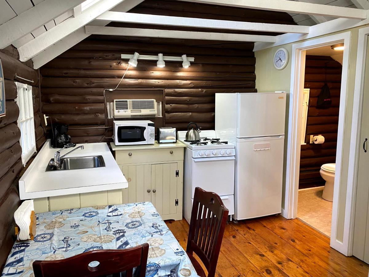 Pine Grove Cottages Lincolnville Eksteriør bilde